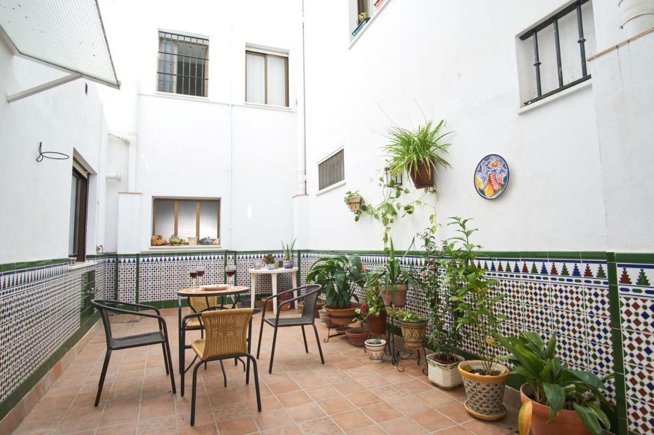 Rodrigo de Triana Courtyard by Valcambre Apartamento Sevilla Exterior foto
